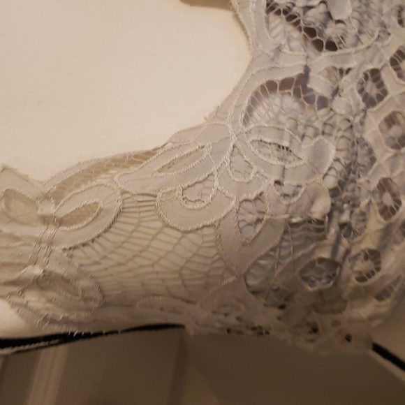 lace crop top size lg - Picture 2 of 3